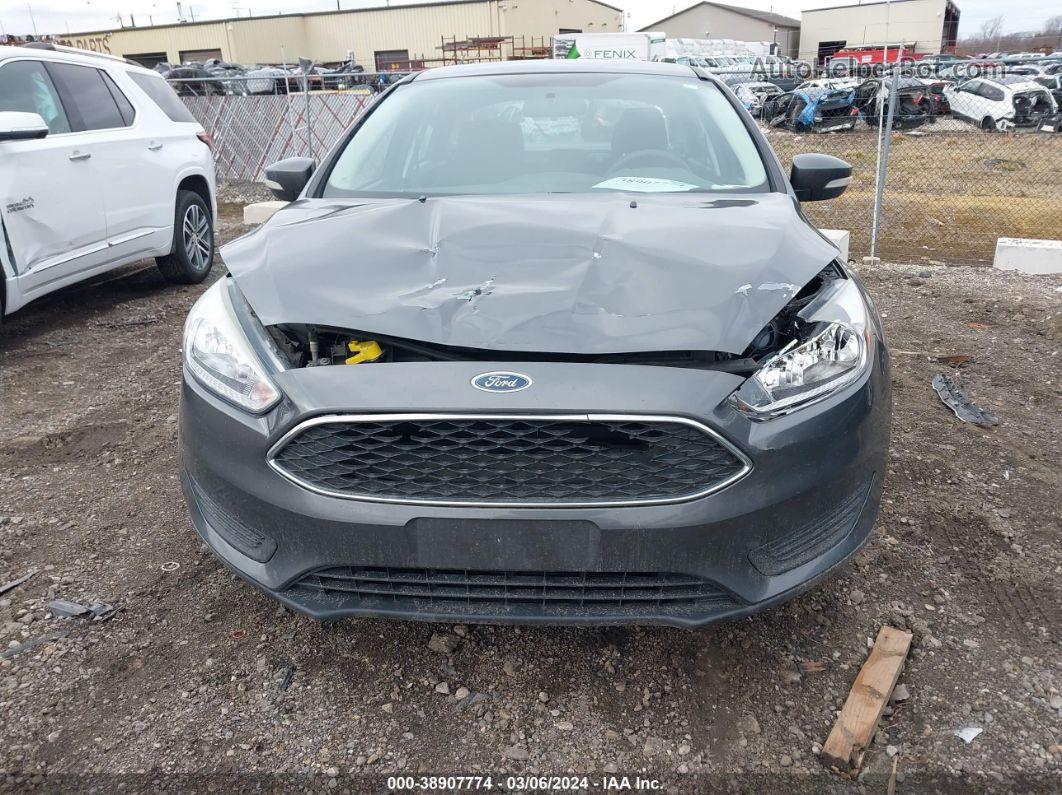 2017 Ford Focus Se Gray vin: 1FADP3F2XHL244018