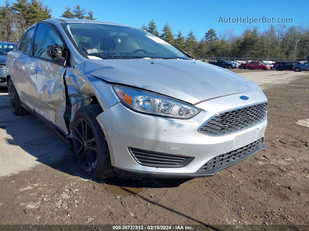 2017 Ford Focus Se Silver vin: 1FADP3F2XHL301270