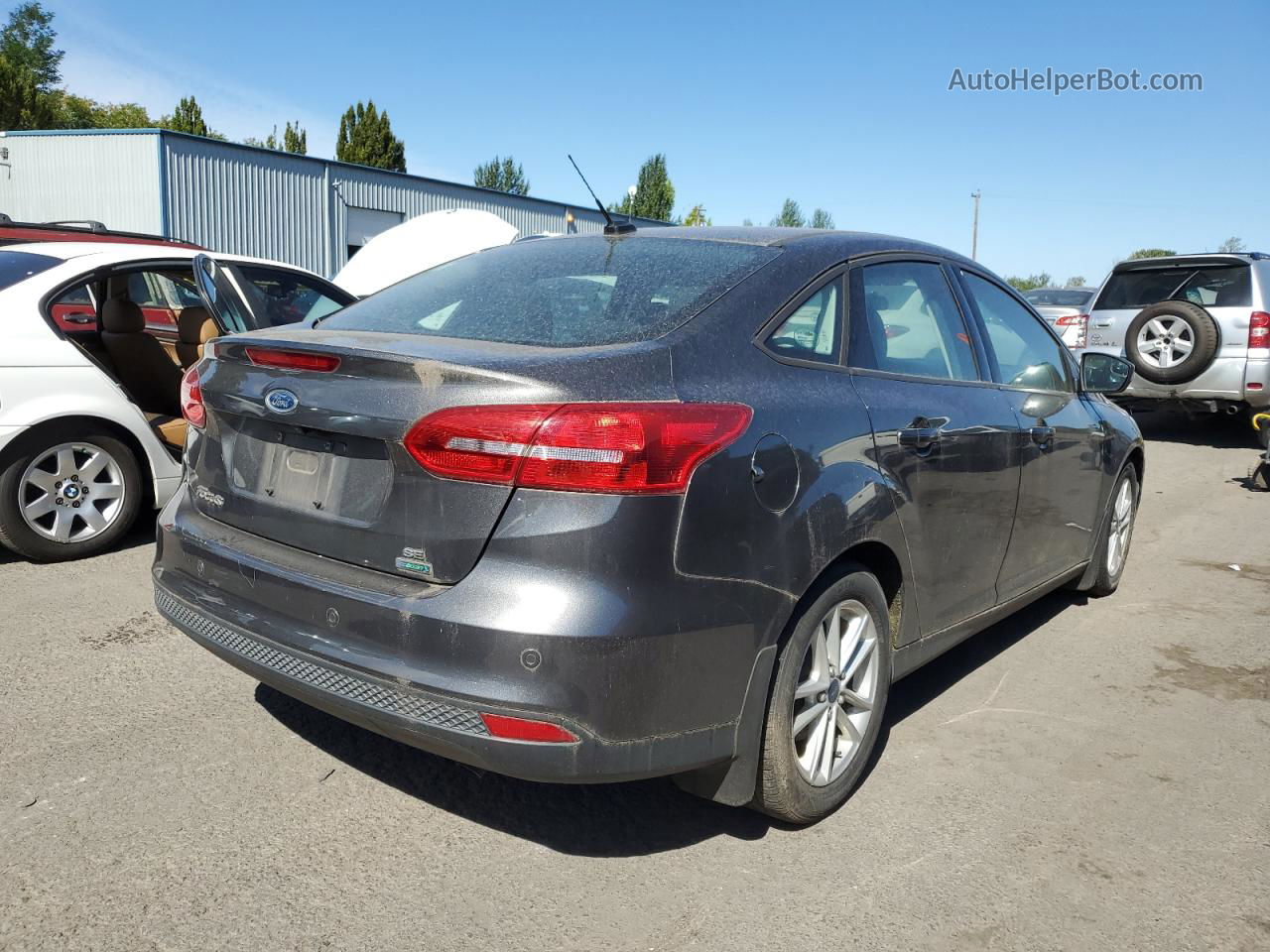 2016 Ford Focus Se Gray vin: 1FADP3FE0GL263279