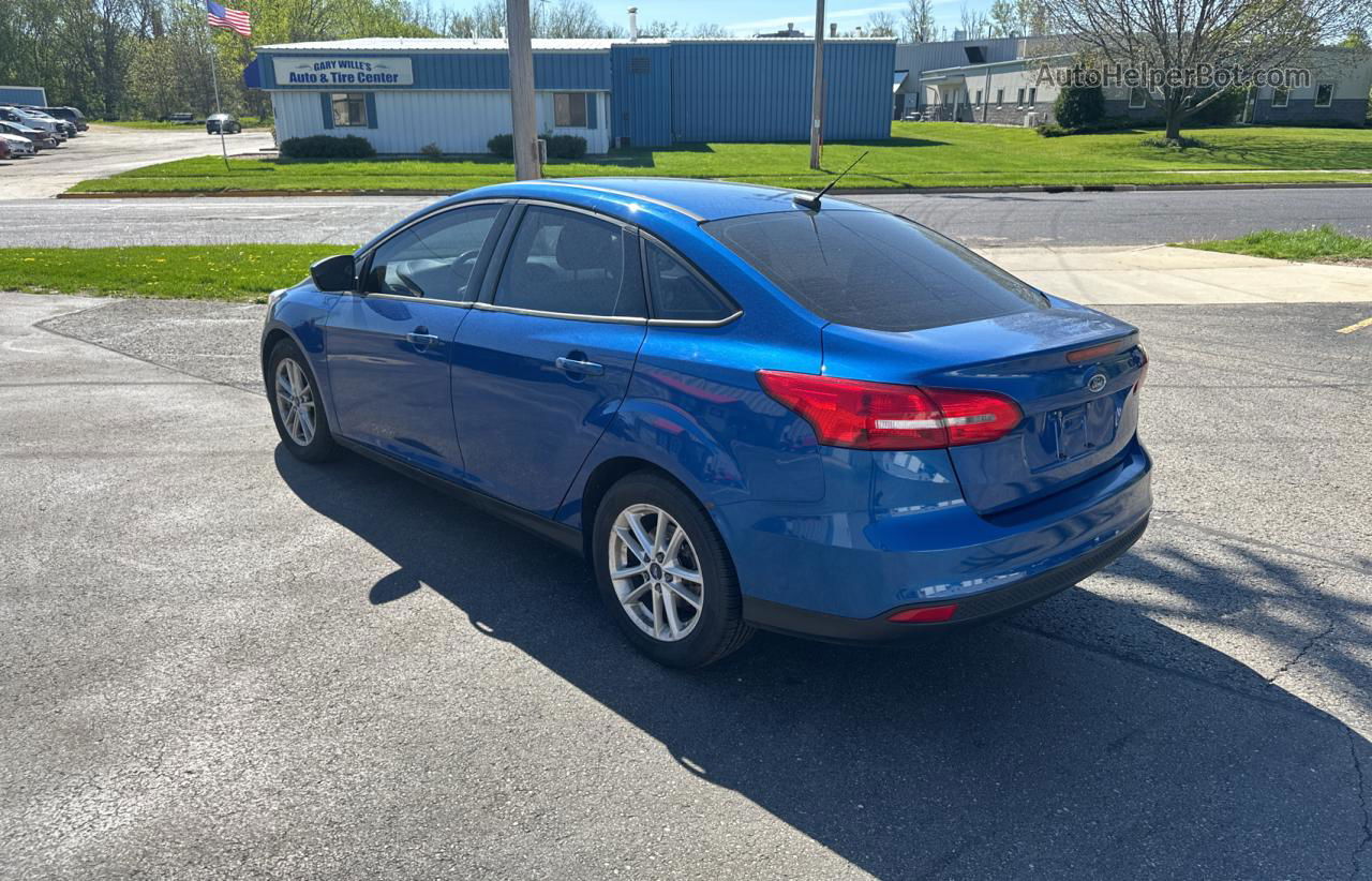 2018 Ford Focus Se Blue vin: 1FADP3FE3JL244605