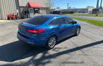 2018 Ford Focus Se Blue vin: 1FADP3FE3JL244605