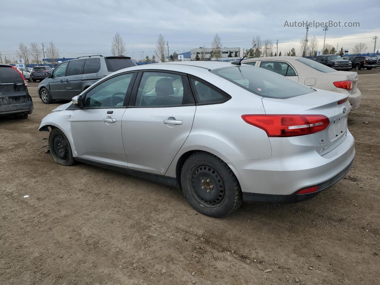 2016 Ford Focus Se Silver vin: 1FADP3FE7GL308413