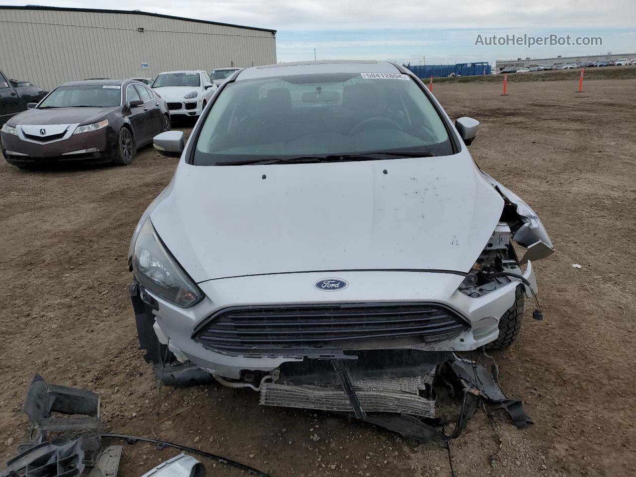 2016 Ford Focus Se Silver vin: 1FADP3FE7GL308413