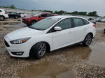 2018 Ford Focus Se White vin: 1FADP3FE7JL223398