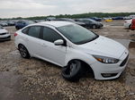 2018 Ford Focus Se White vin: 1FADP3FE7JL223398