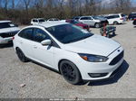 2016 Ford Focus Se White vin: 1FADP3FE8GL257603