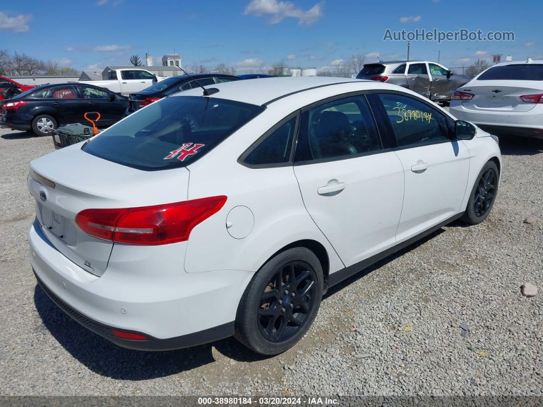 2016 Ford Focus Se White vin: 1FADP3FE8GL257603