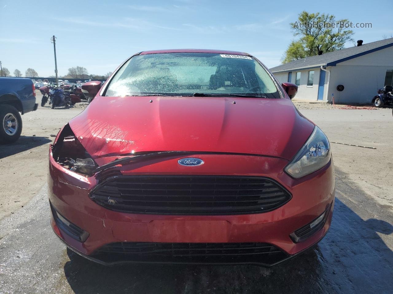 2017 Ford Focus Se Red vin: 1FADP3FE8HL332415