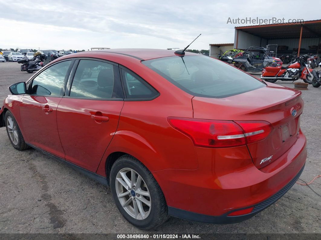 2018 Ford Focus Se Red vin: 1FADP3FE8JL238279