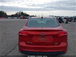 2018 Ford Focus Se Red vin: 1FADP3FE8JL238279