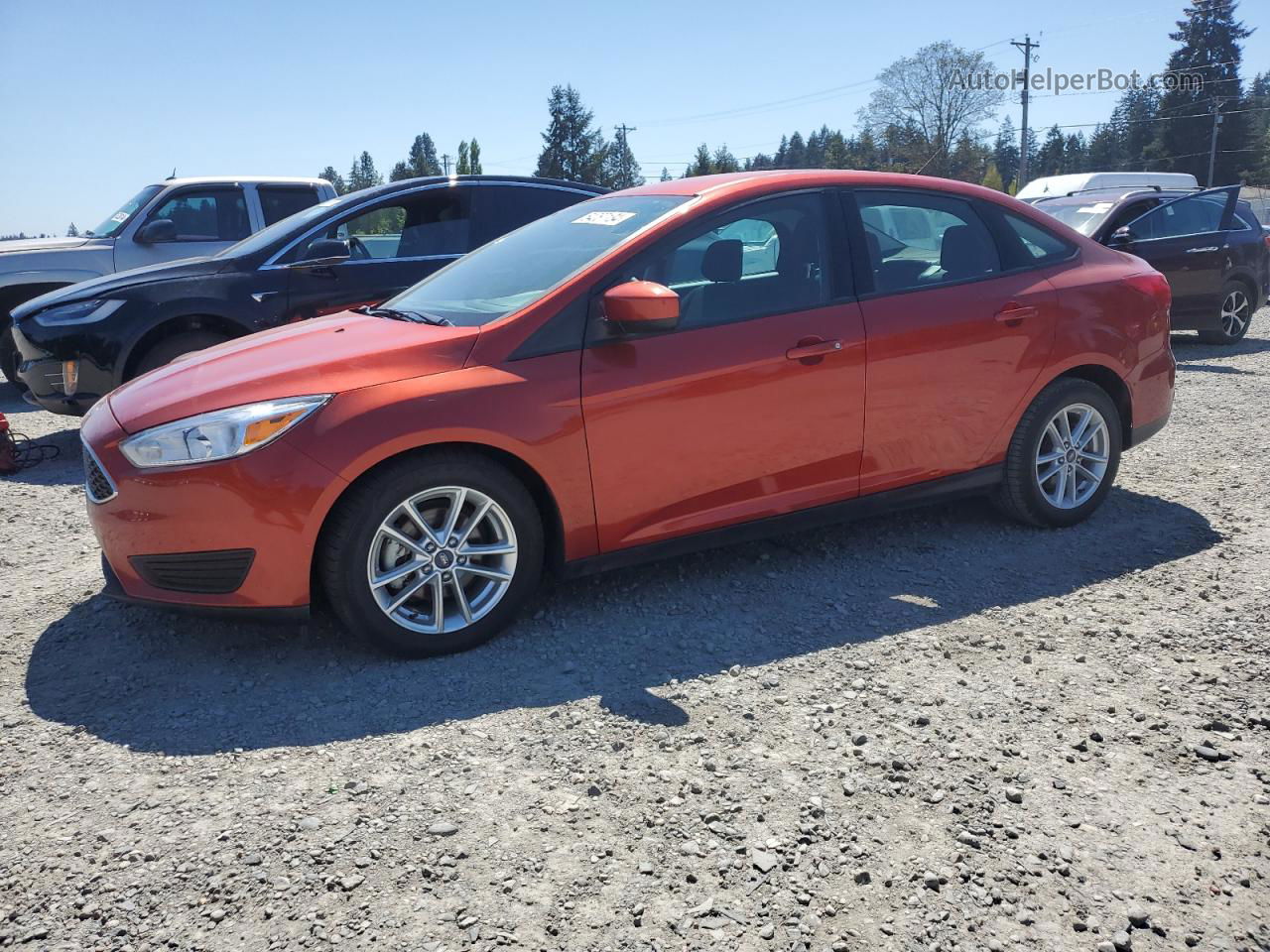 2018 Ford Focus Se Burgundy vin: 1FADP3FE9JL293484