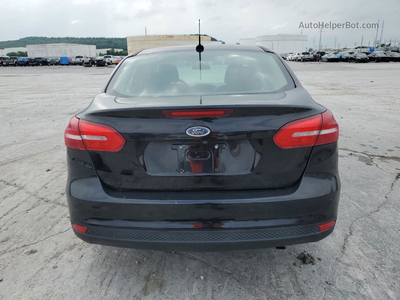 2016 Ford Focus Se Black vin: 1FADP3FEXGL332236