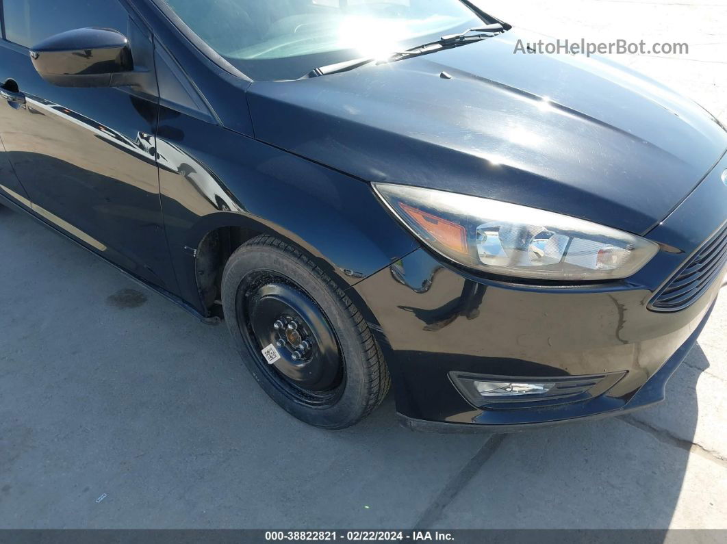 2018 Ford Focus Se Black vin: 1FADP3FEXJL210757