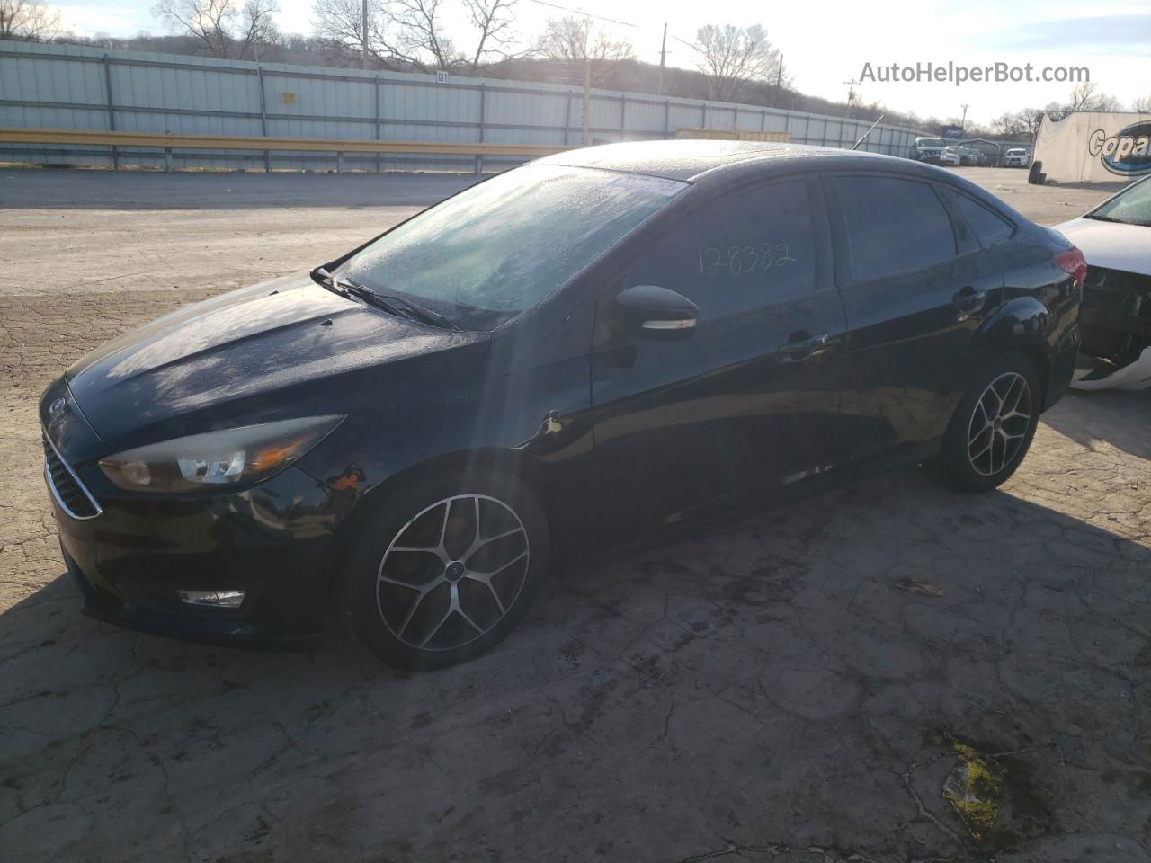 2018 Ford Focus Sel Черный vin: 1FADP3H21JL320972