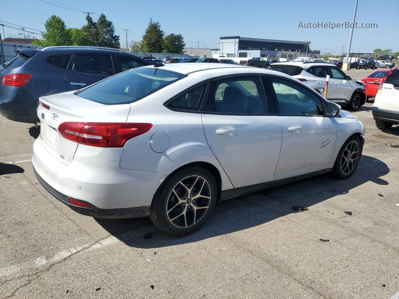 2017 Ford Focus Sel White vin: 1FADP3H23HL325293