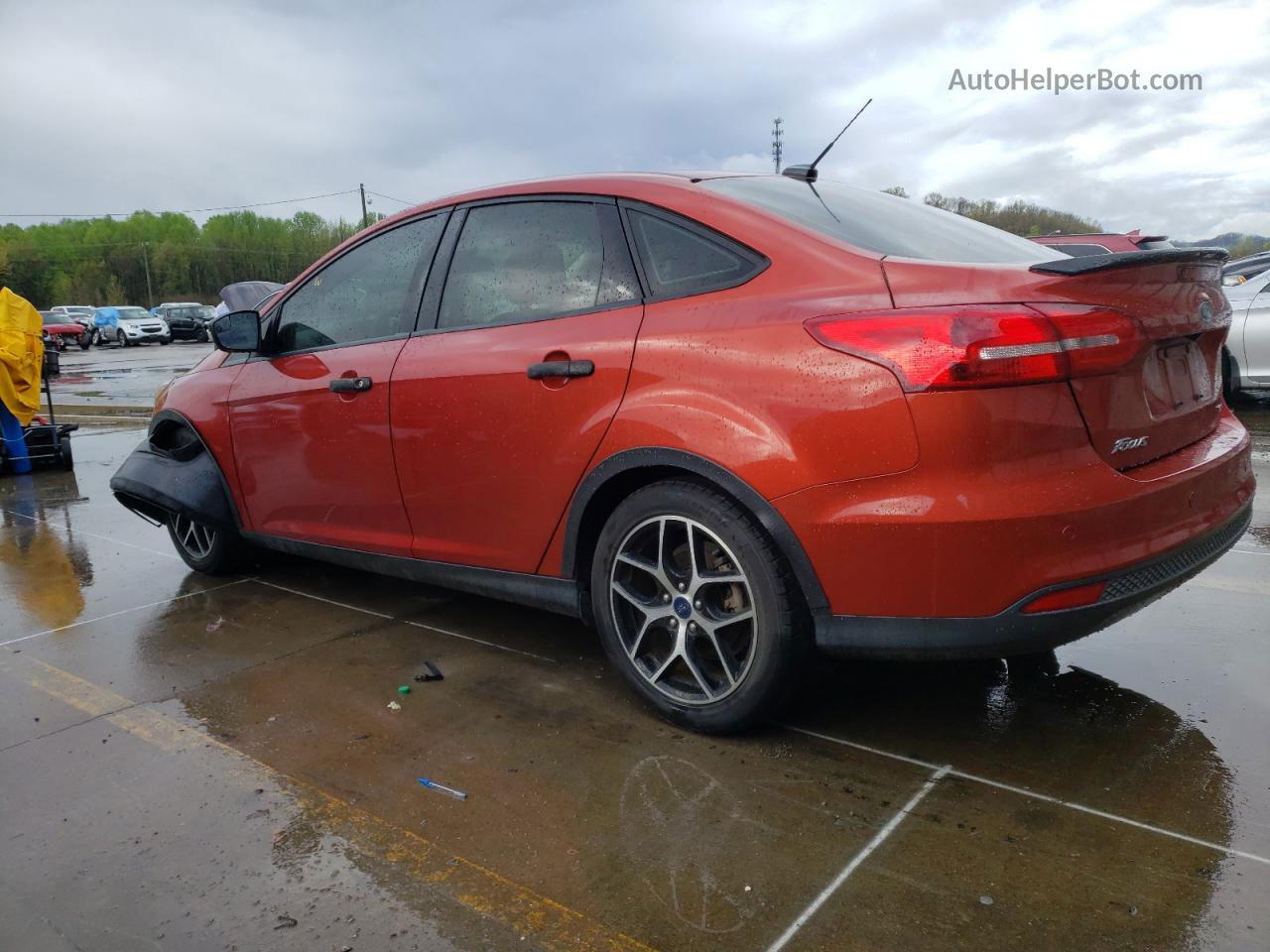 2018 Ford Focus Sel Red vin: 1FADP3H25JL261800