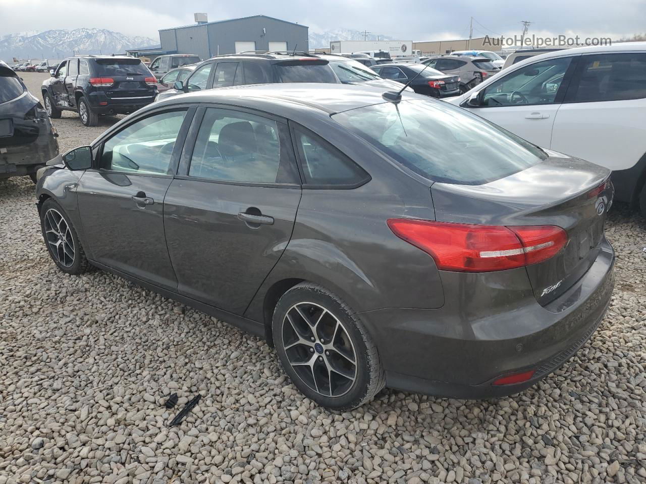 2017 Ford Focus Sel Угольный vin: 1FADP3H26HL235779