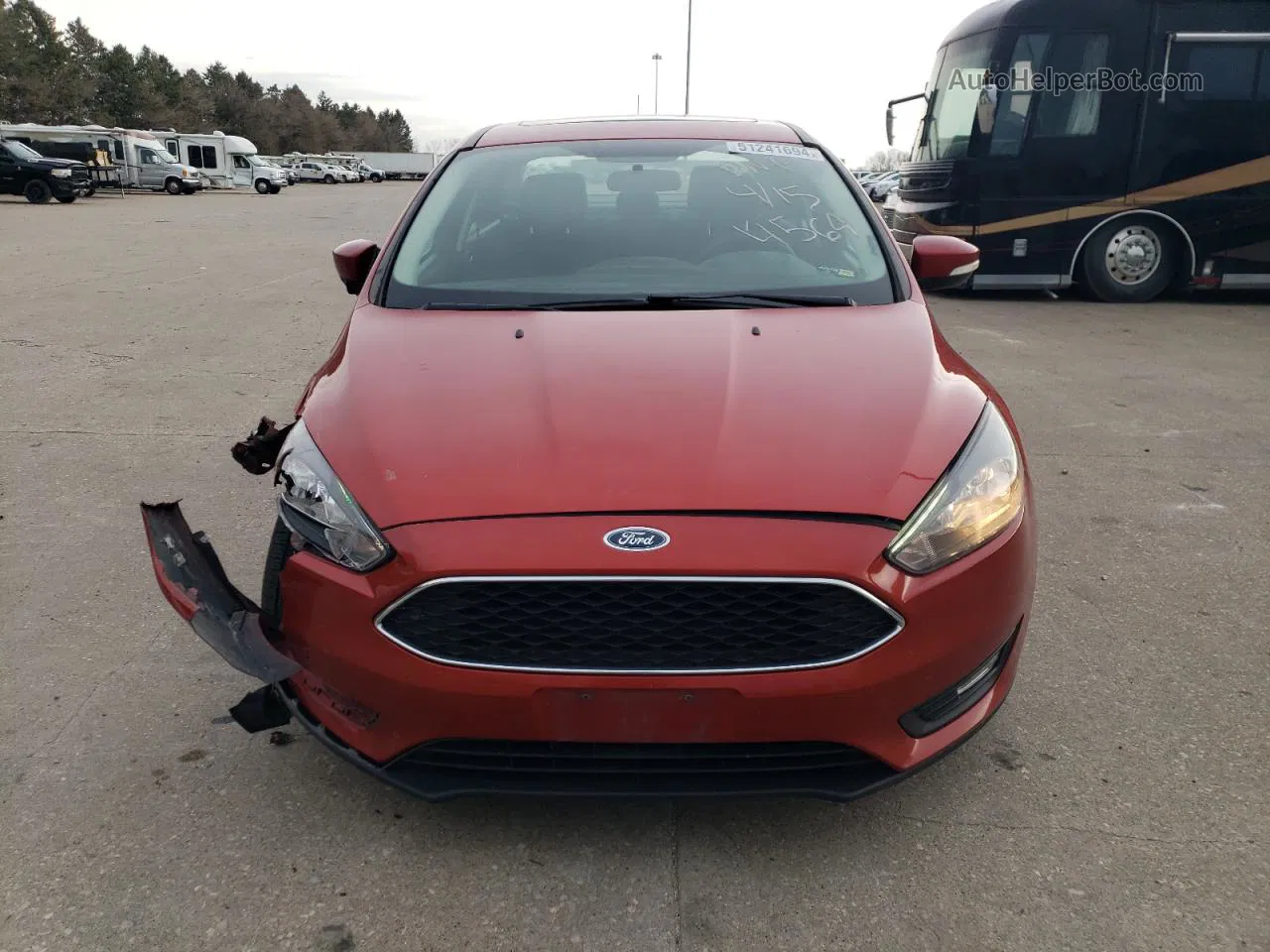 2018 Ford Focus Sel Red vin: 1FADP3H27JL294569