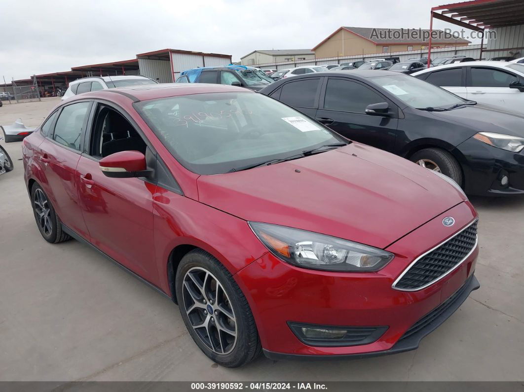 2017 Ford Focus Sel Red vin: 1FADP3H2XHL245635