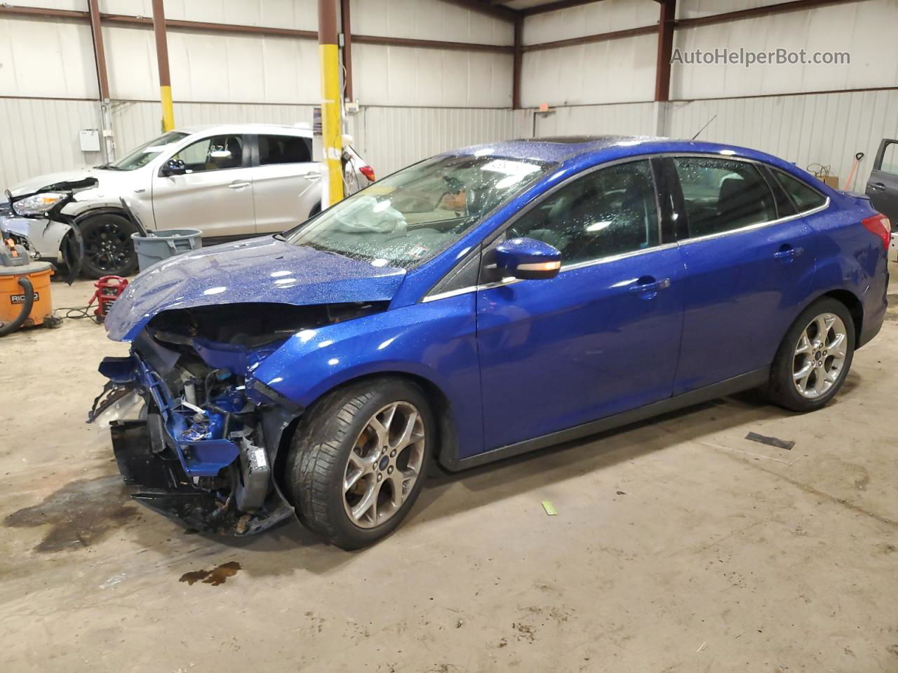 2013 Ford Focus Titanium Blue vin: 1FADP3J20DL300257