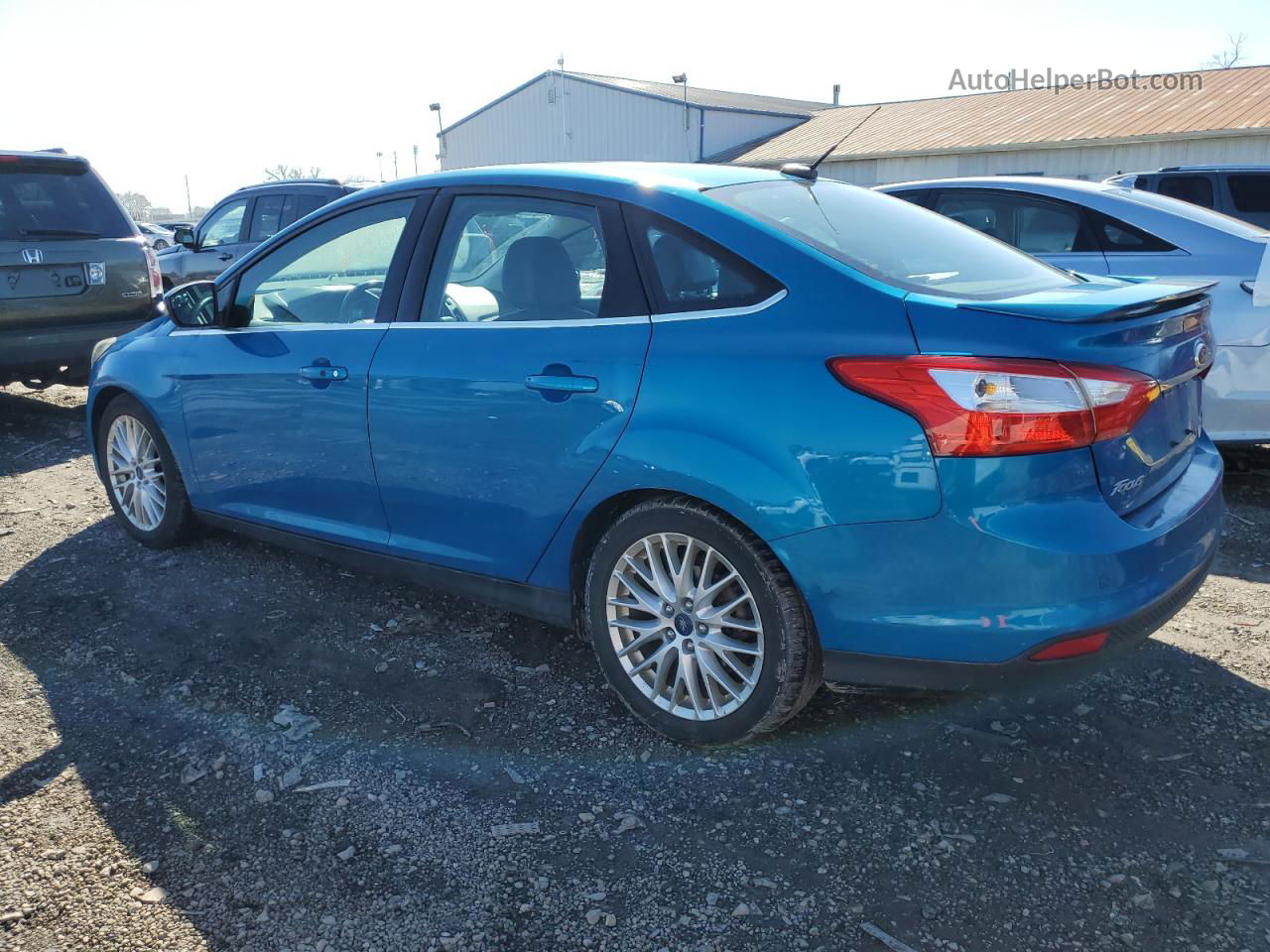 2014 Ford Focus Titanium Синий vin: 1FADP3J21EL206826