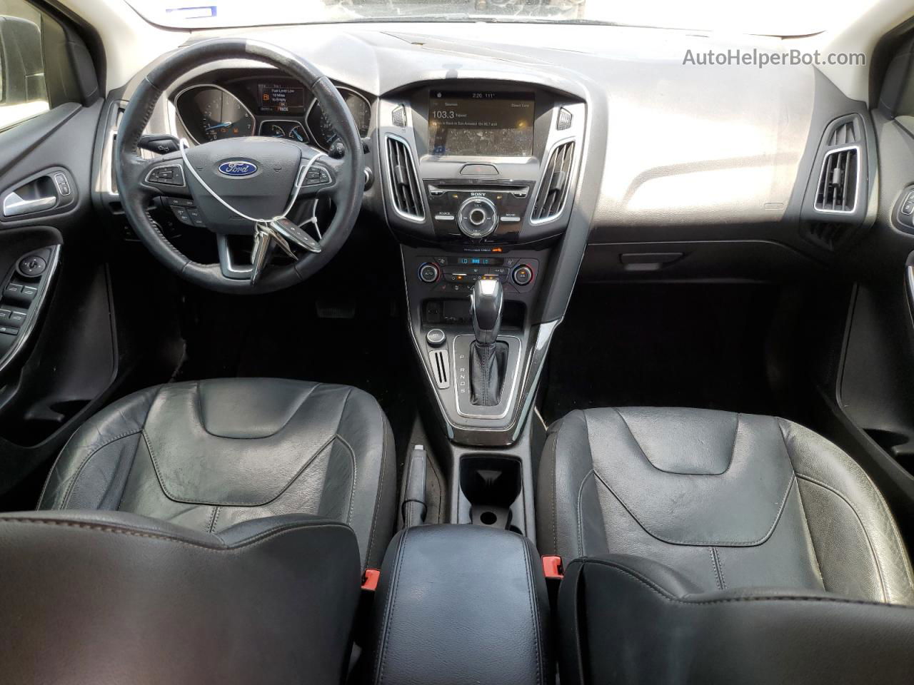 2016 Ford Focus Titanium Угольный vin: 1FADP3J25GL404599