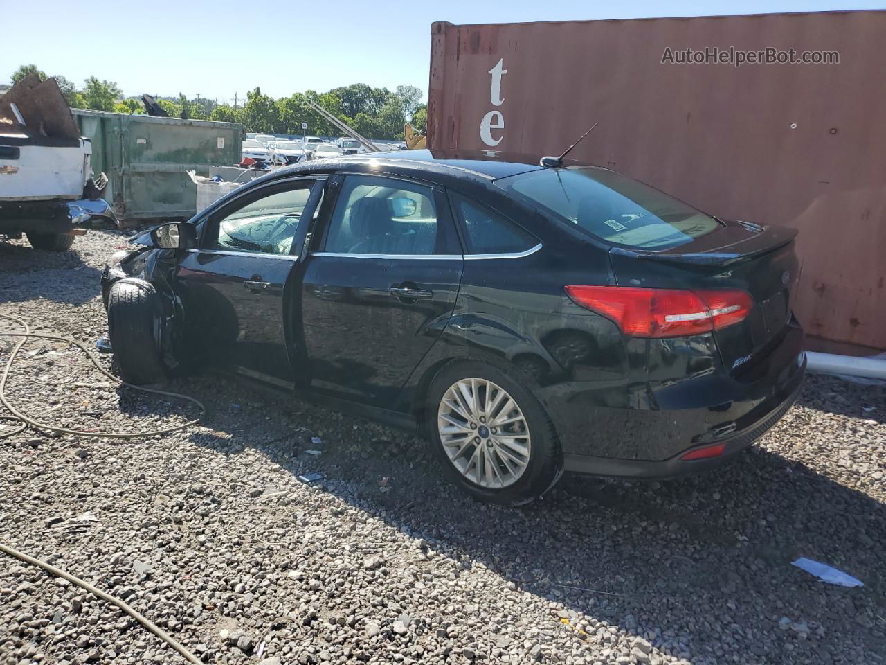 2018 Ford Focus Titanium Black vin: 1FADP3J26JL261699