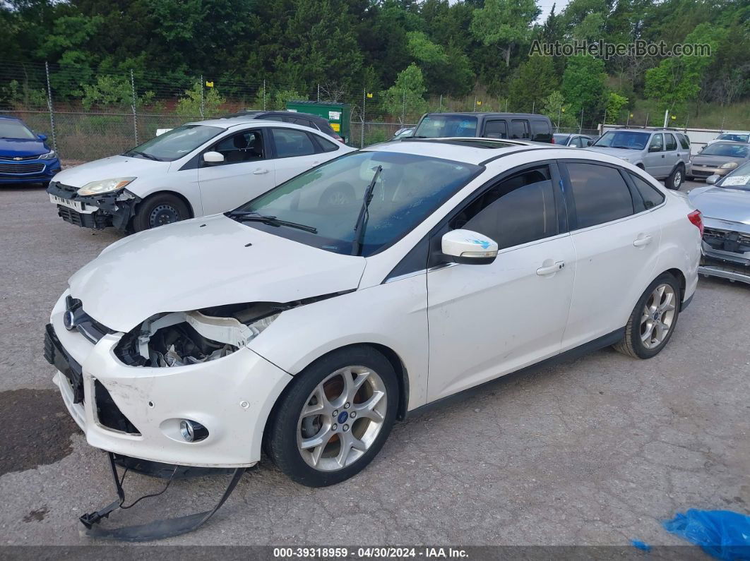 2014 Ford Focus Titanium Белый vin: 1FADP3J27EL293468