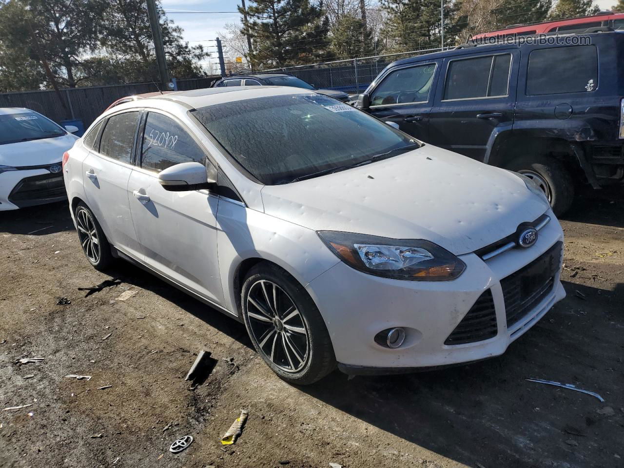 2014 Ford Focus Titanium White vin: 1FADP3J27EL293955