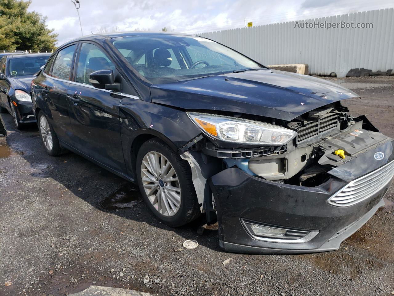 2015 Ford Focus Titanium Black vin: 1FADP3J28FL344557