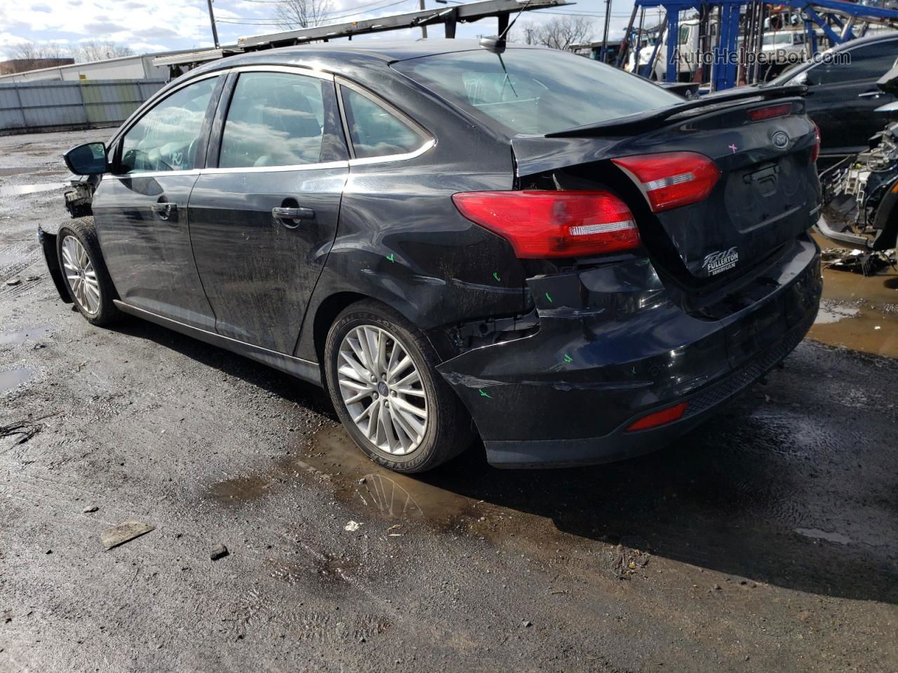 2015 Ford Focus Titanium Black vin: 1FADP3J28FL344557