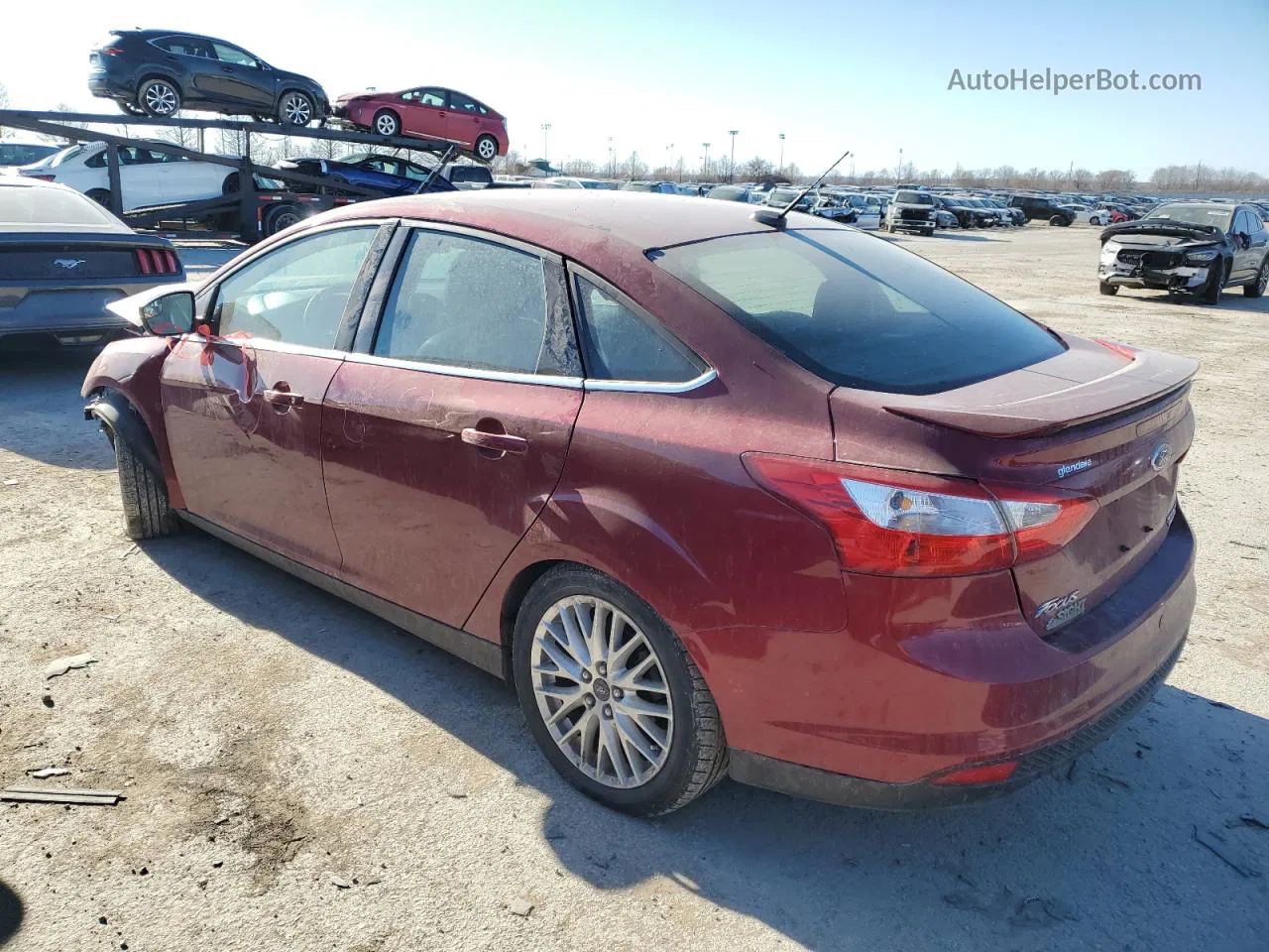 2014 Ford Focus Titanium Темно-бордовый vin: 1FADP3J29EL184154