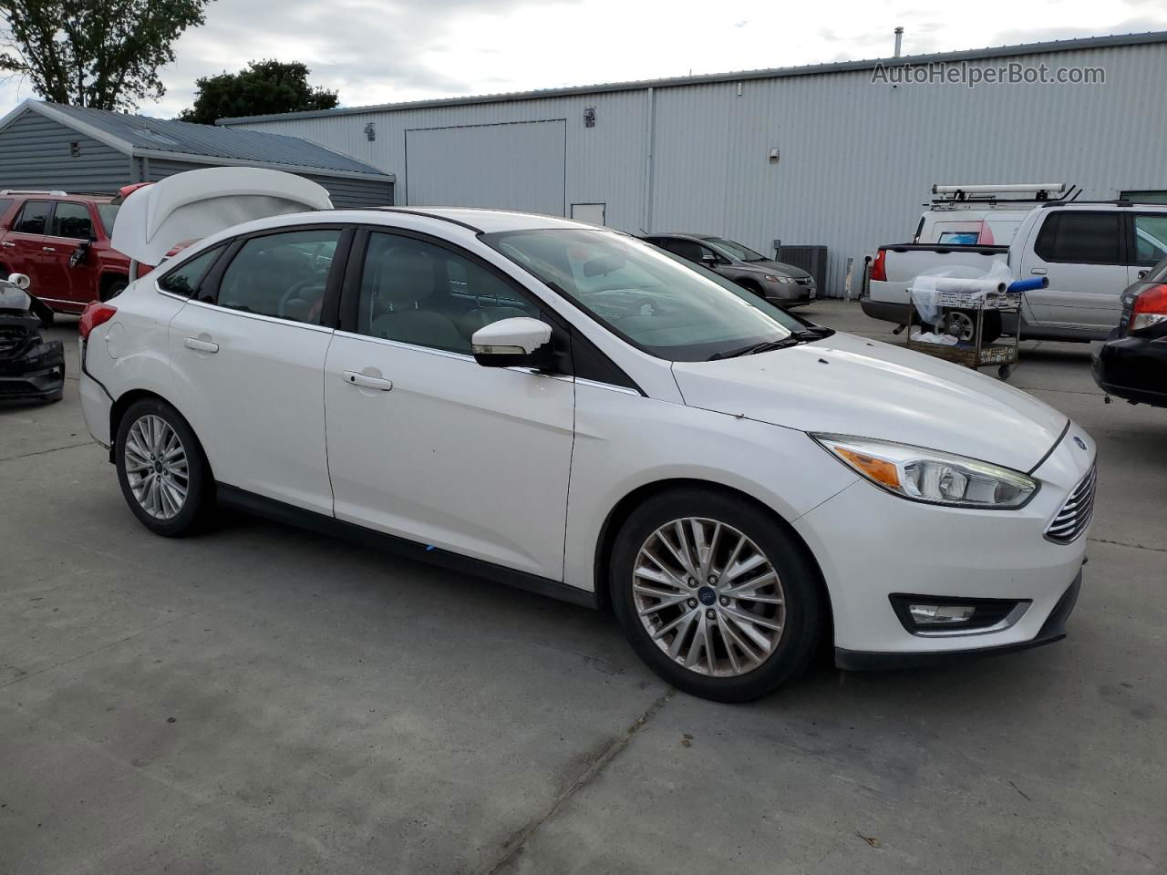 2016 Ford Focus Titanium White vin: 1FADP3J29GL363037