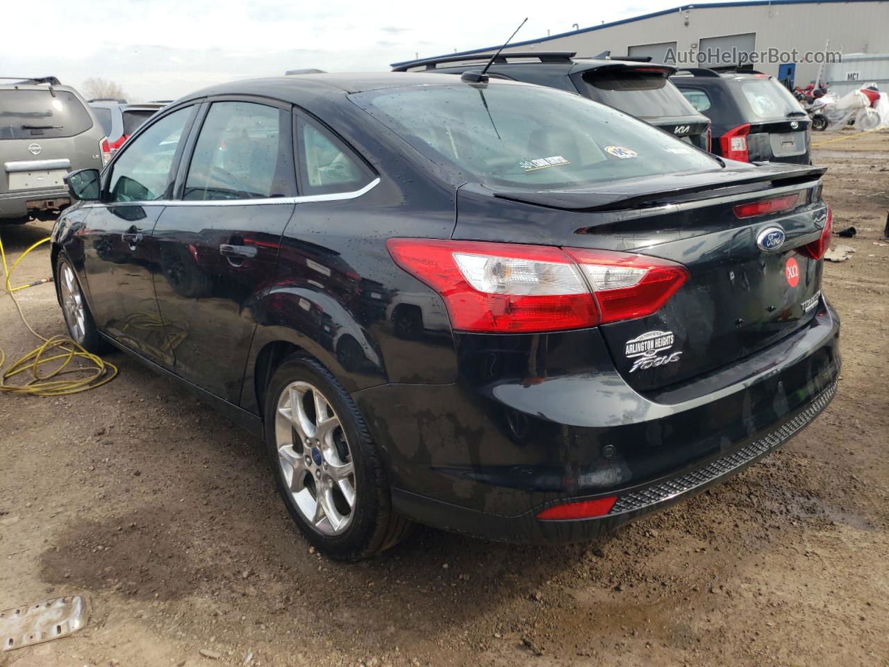 2013 Ford Focus Titanium Black vin: 1FADP3J2XDL105072