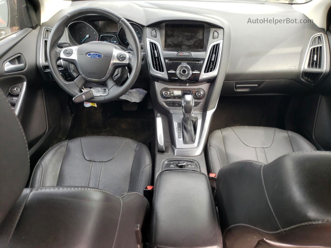 2013 Ford Focus Titanium Black vin: 1FADP3J2XDL105072