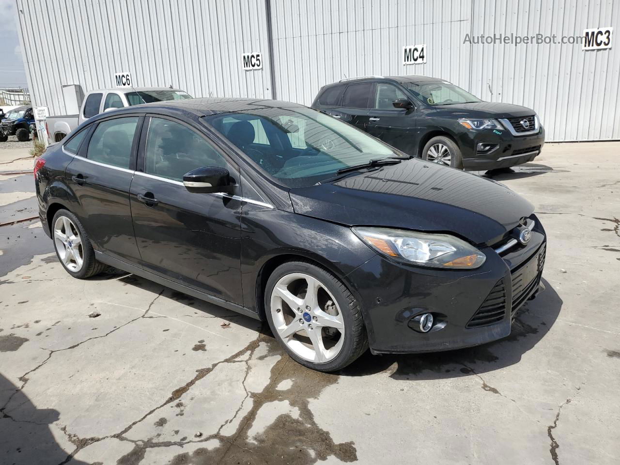 2013 Ford Focus Titanium Black vin: 1FADP3J2XDL117044