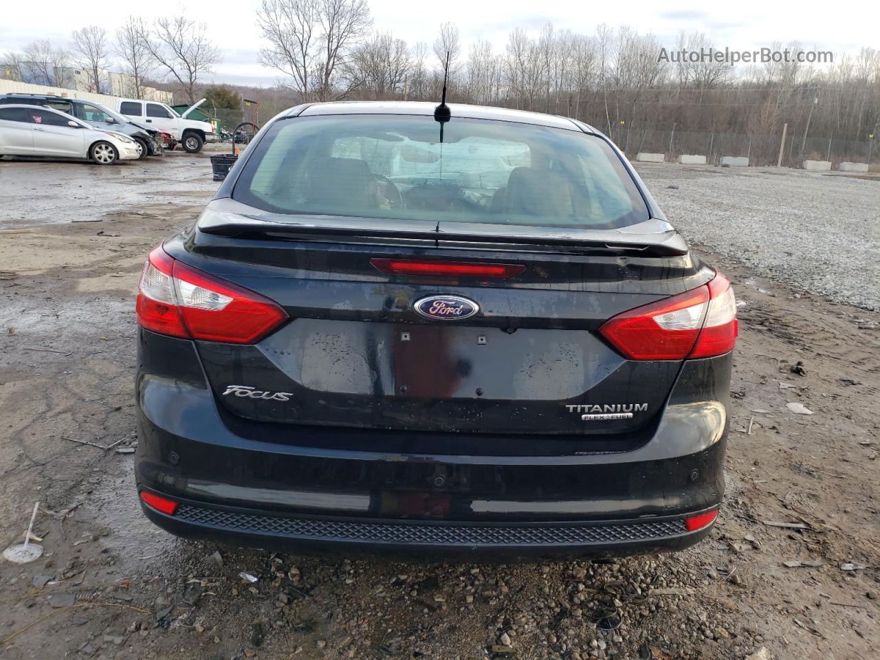 2013 Ford Focus Titanium Black vin: 1FADP3J2XDL137164