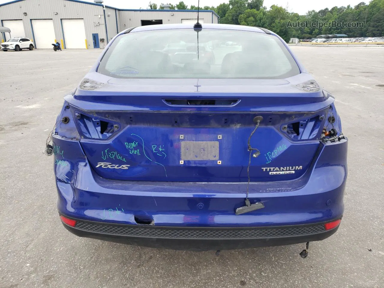 2014 Ford Focus Titanium Blue vin: 1FADP3J2XEL285610