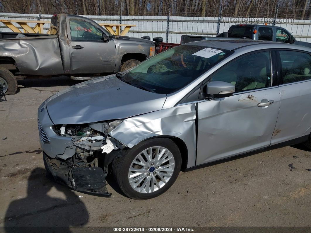 2018 Ford Focus Titanium Silver vin: 1FADP3J2XJL261852