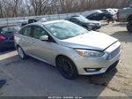 2018 Ford Focus Titanium Серебряный vin: 1FADP3J2XJL261852