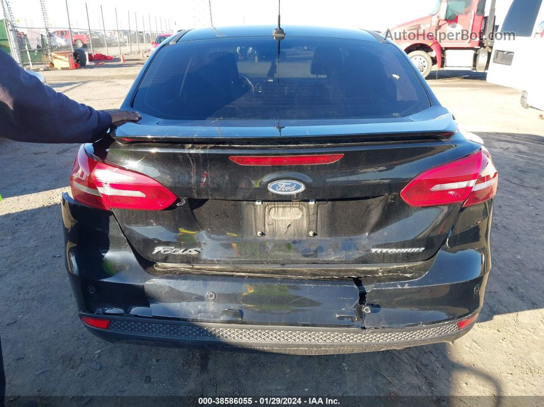 2018 Ford Focus Titanium Black vin: 1FADP3J2XJL314212