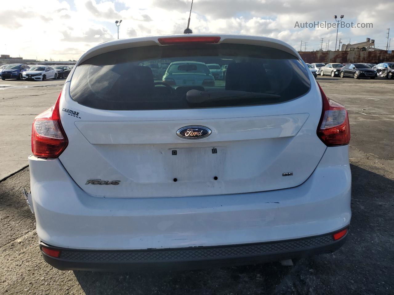 2013 Ford Focus Se White vin: 1FADP3K20DL363096