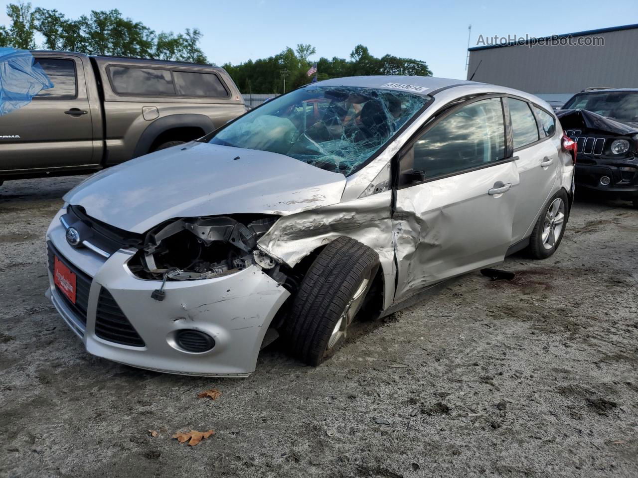 2014 Ford Focus Se Silver vin: 1FADP3K20EL313588