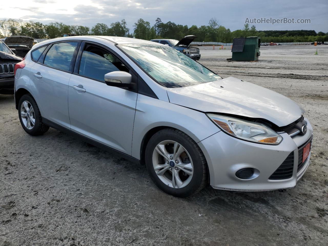 2014 Ford Focus Se Silver vin: 1FADP3K20EL313588