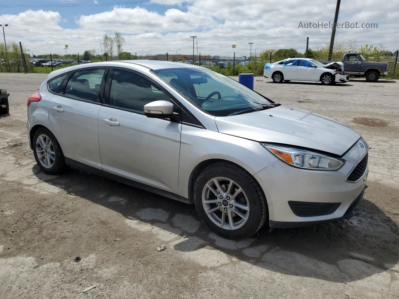 2015 Ford Focus Se Gray vin: 1FADP3K20FL228879