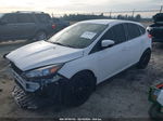 2016 Ford Focus Se White vin: 1FADP3K20GL255825