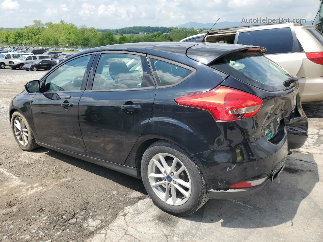 2016 Ford Focus Se Black vin: 1FADP3K20GL396796