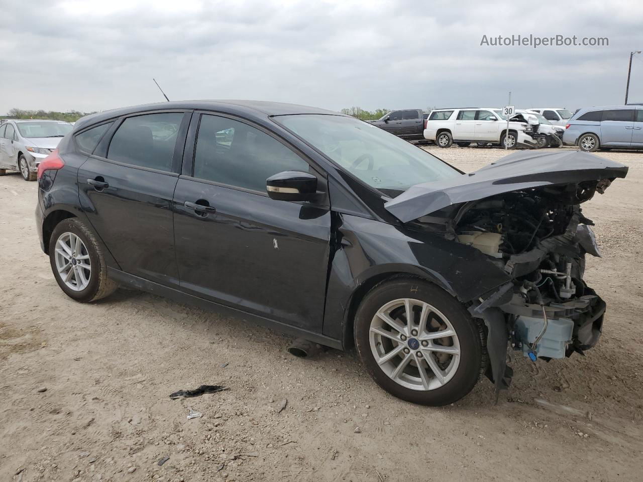 2017 Ford Focus Se Black vin: 1FADP3K20HL318858