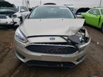 2018 Ford Focus Se Beige vin: 1FADP3K20JL231533