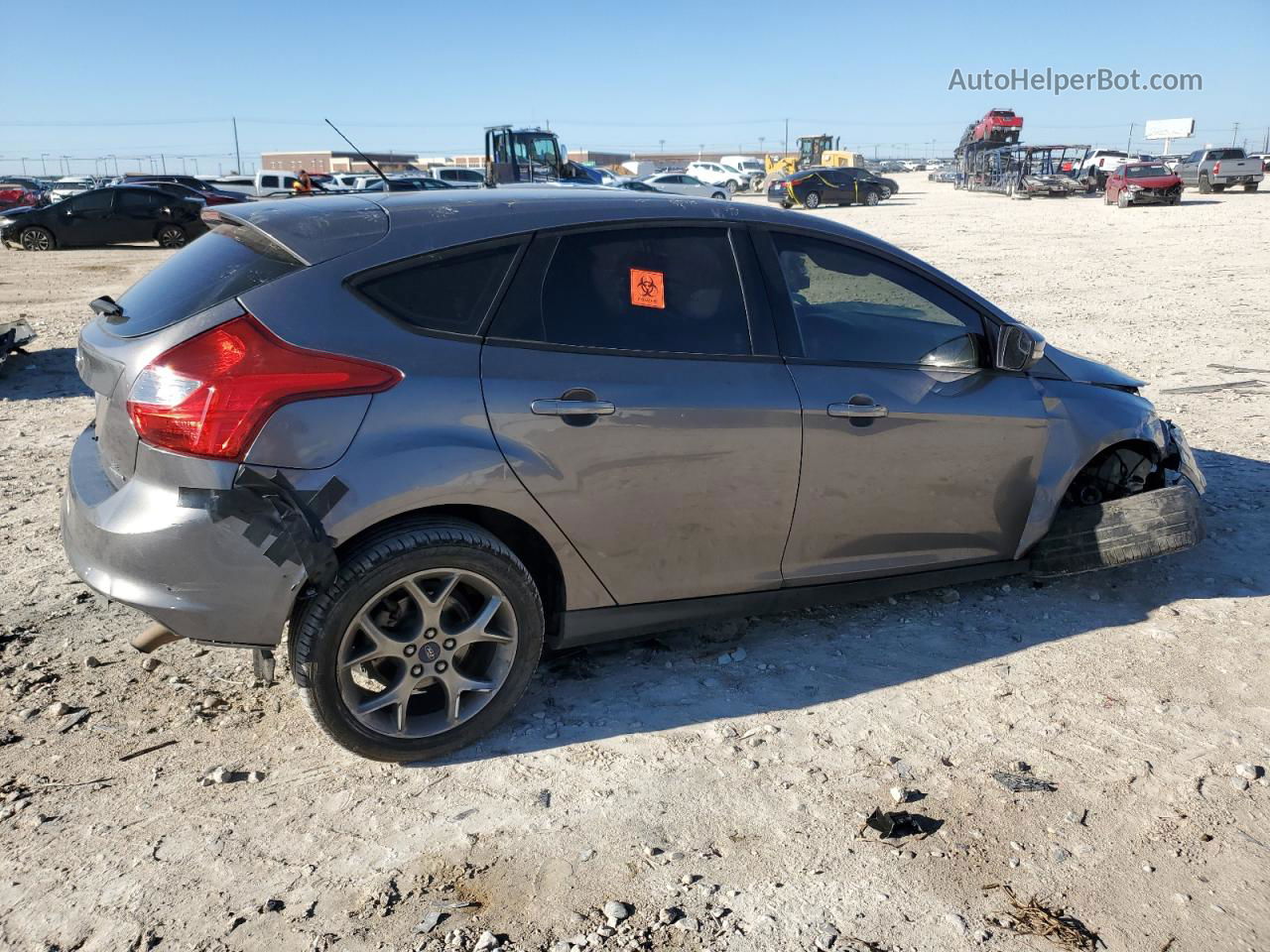 2013 Ford Focus Se Двухцветный vin: 1FADP3K21DL345657